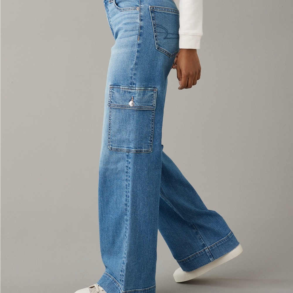 Denim Wide-Leg Cargo Jeans